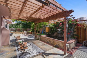 050_F8_32760 Orick St