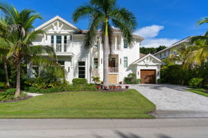  Photo 0