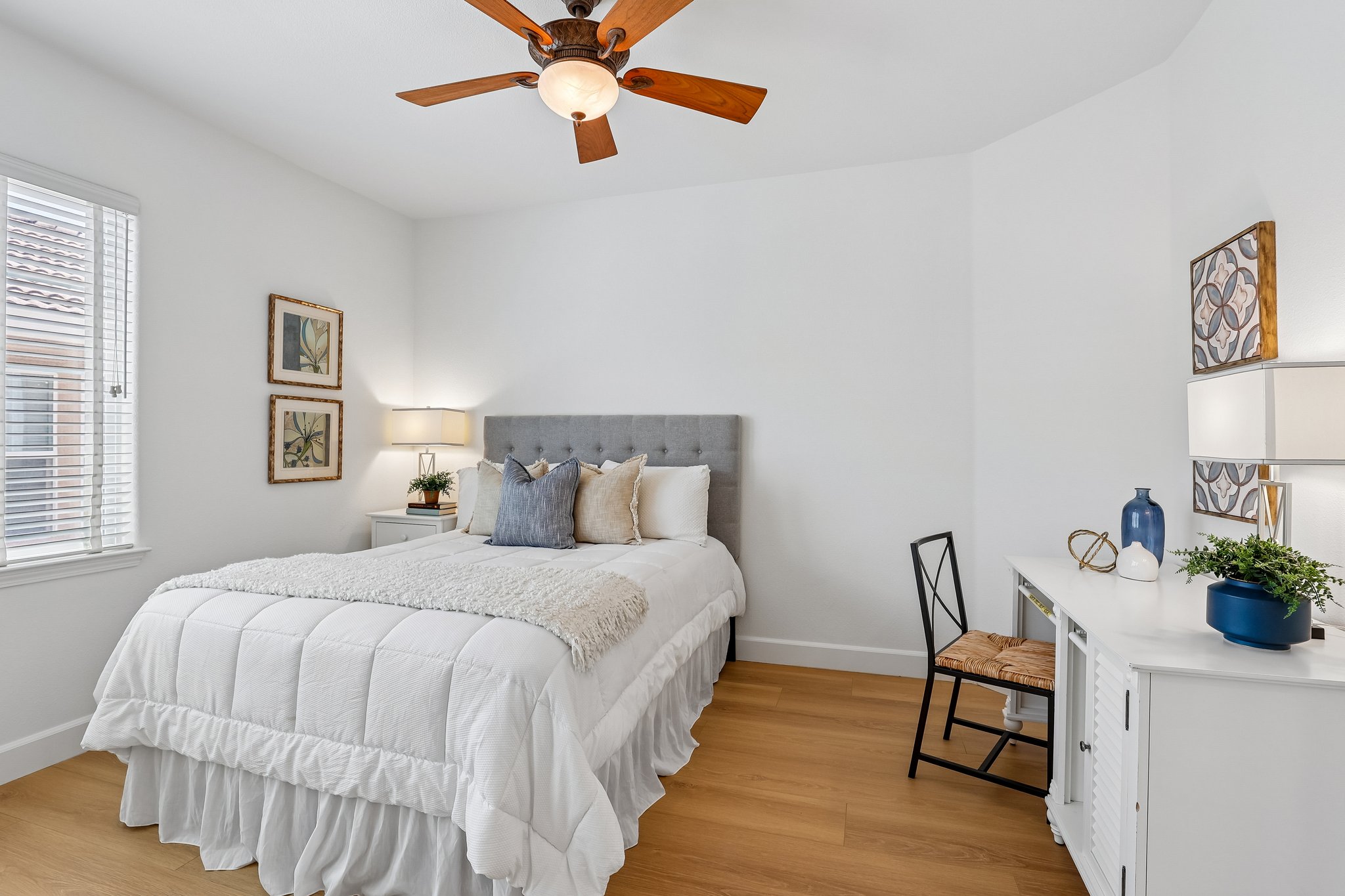 Cranbrook Pl-S2506-029.jpg