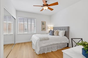 Cranbrook Pl-S2506-030.jpg
