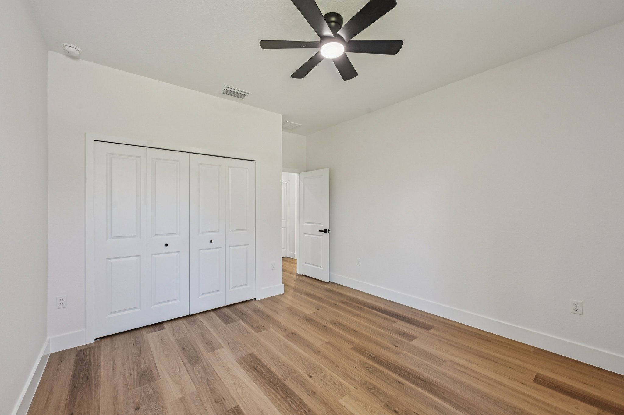 Janaro Rd-S1511-024.jpg