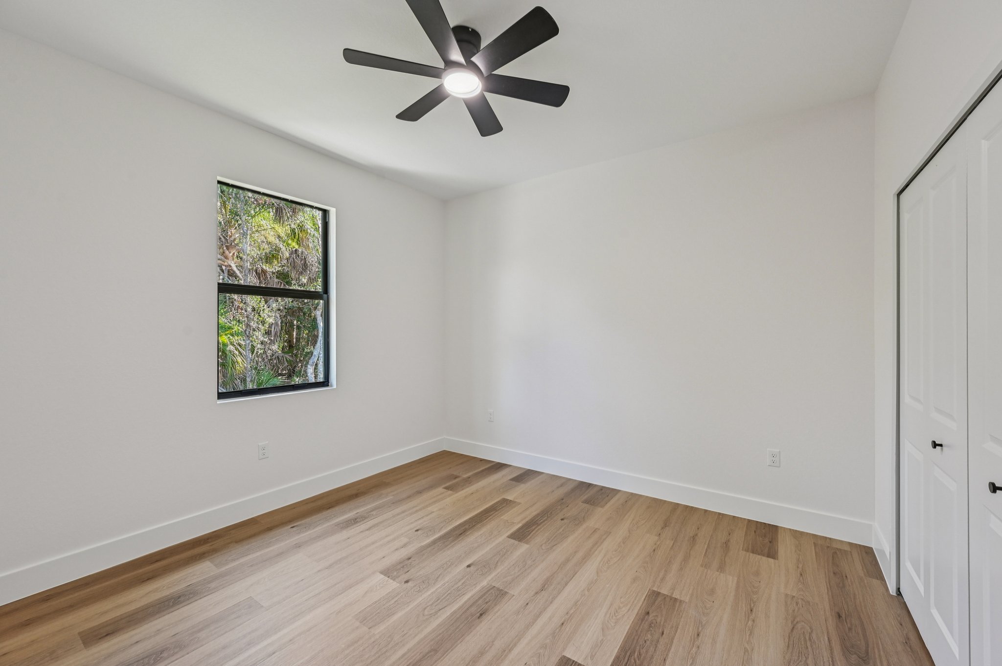Janaro Rd-S1511-026.jpg