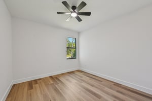 Janaro Rd-S1511-023.jpg