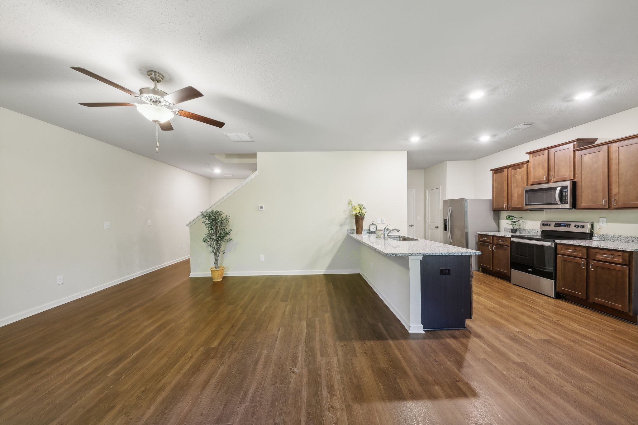 Augusta Woods Dr-007.jpg
