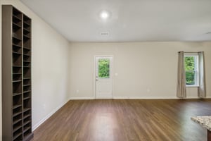 Augusta Woods Dr-016.jpg