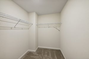 Augusta Woods Dr-033.jpg
