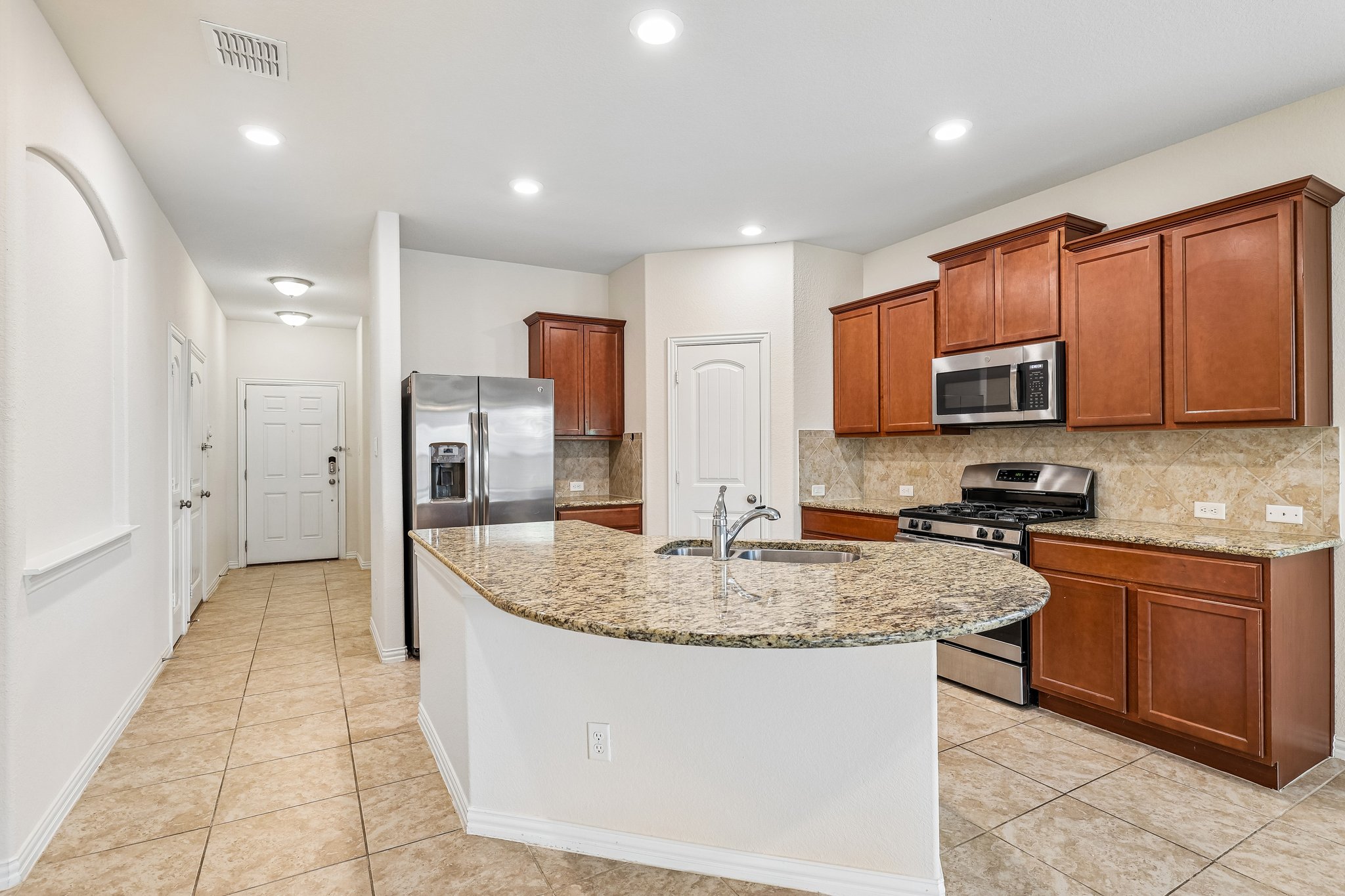 Shale Cir-S1305-016.jpg