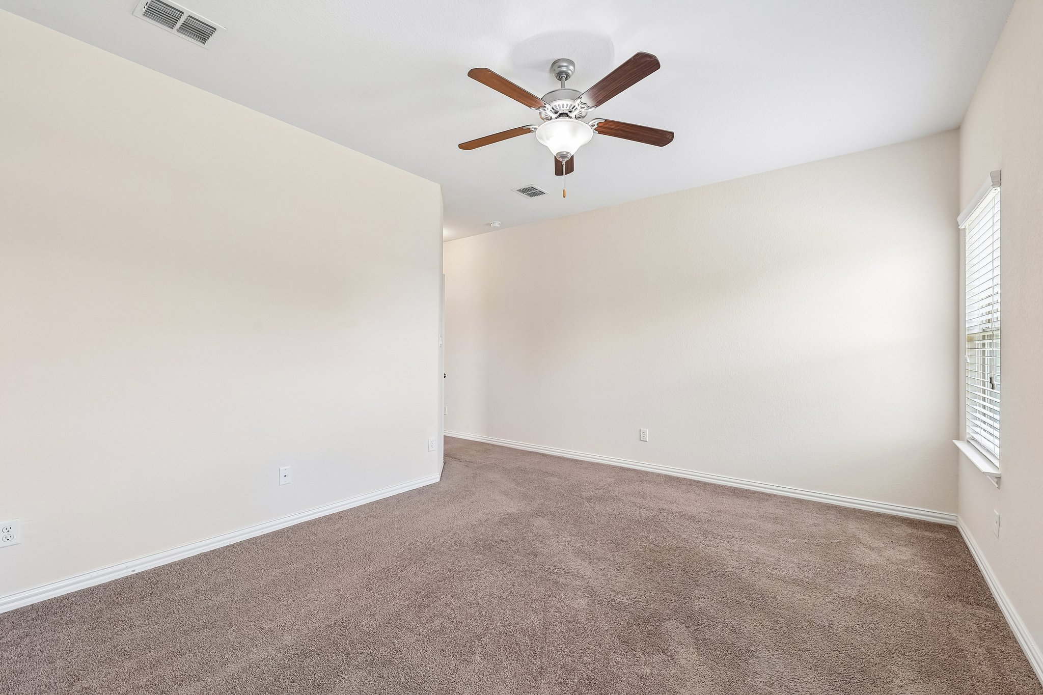 Shale Cir-S1305-024.jpg