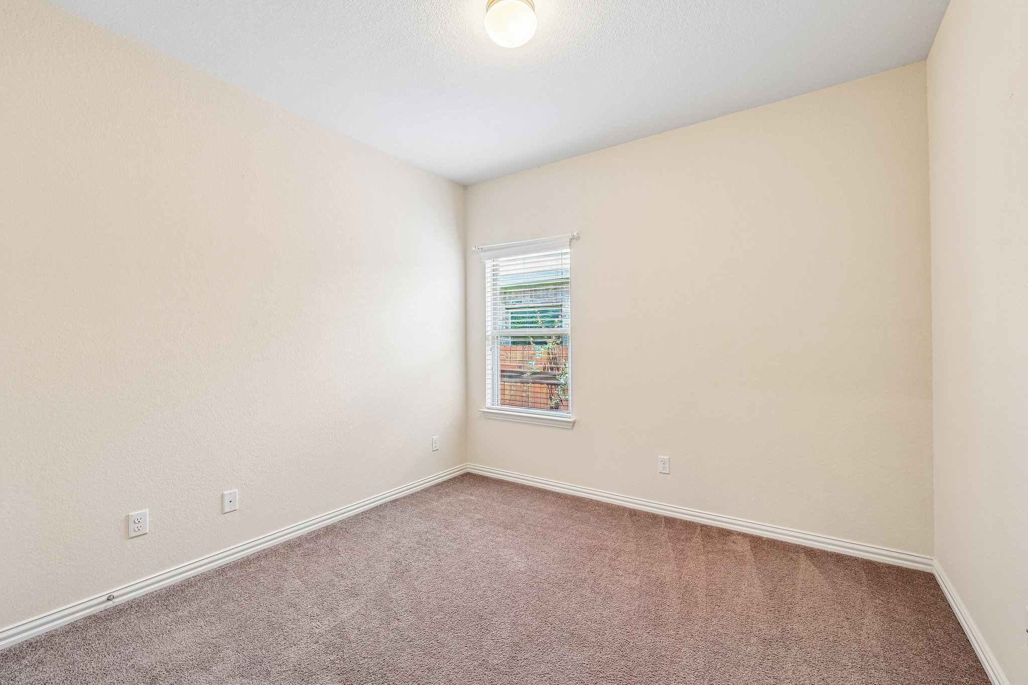 Shale Cir-S1305-032.jpg