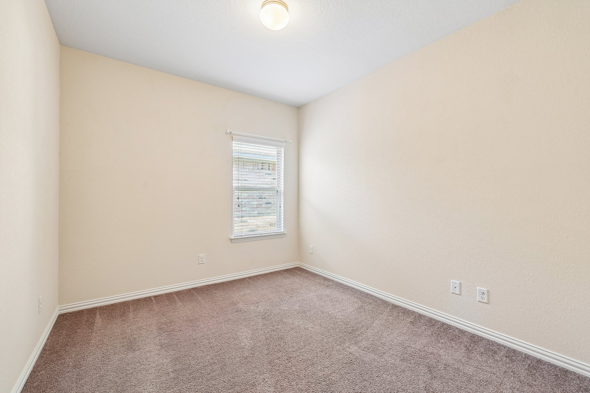 Shale Cir-S1305-035.jpg