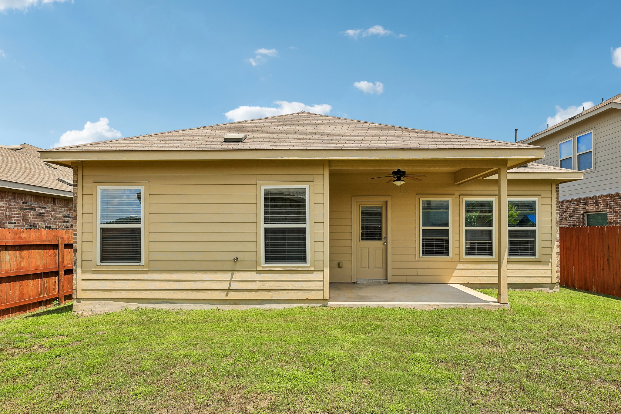 Shale Cir-S1305-040.jpg