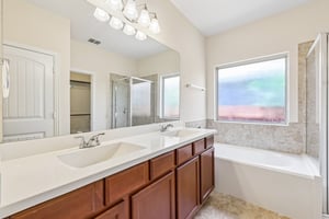 Shale Cir-S1305-027.jpg