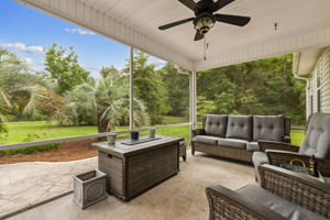 Screened-in Porch