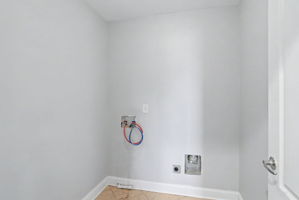  Photo 30