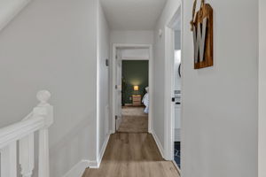  Photo 36