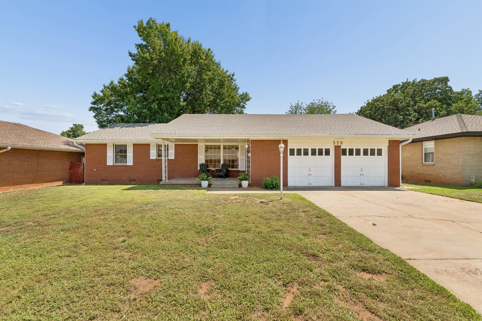 328 Tullahoma Dr_001.jpg