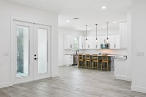W Frierson Ave-S0908-030.jpg