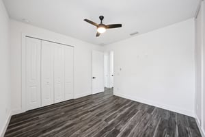 W Frierson Ave-S0908-047.jpg