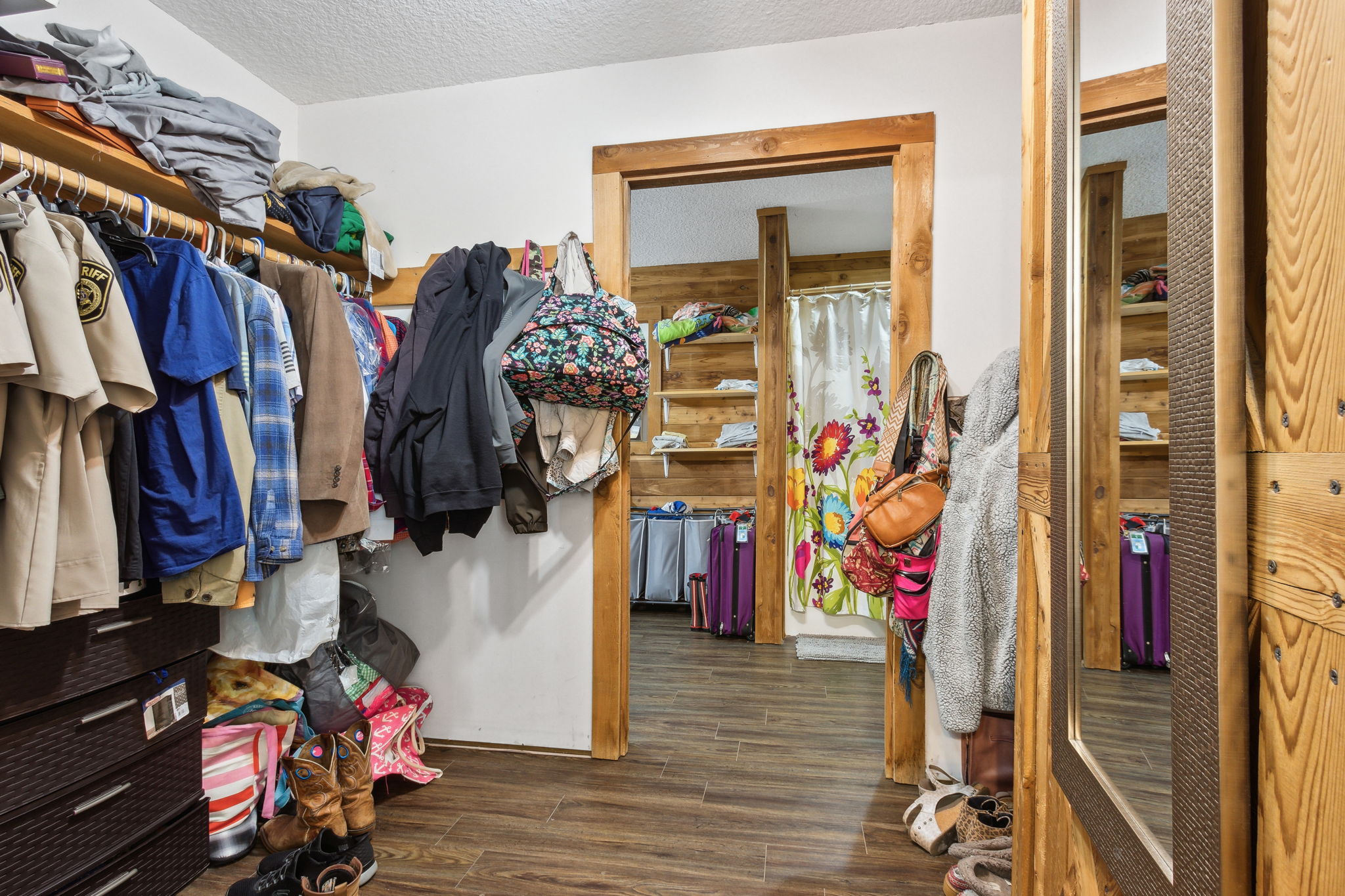 Primary Bedroom Closet