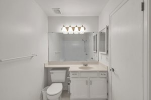  Photo 34