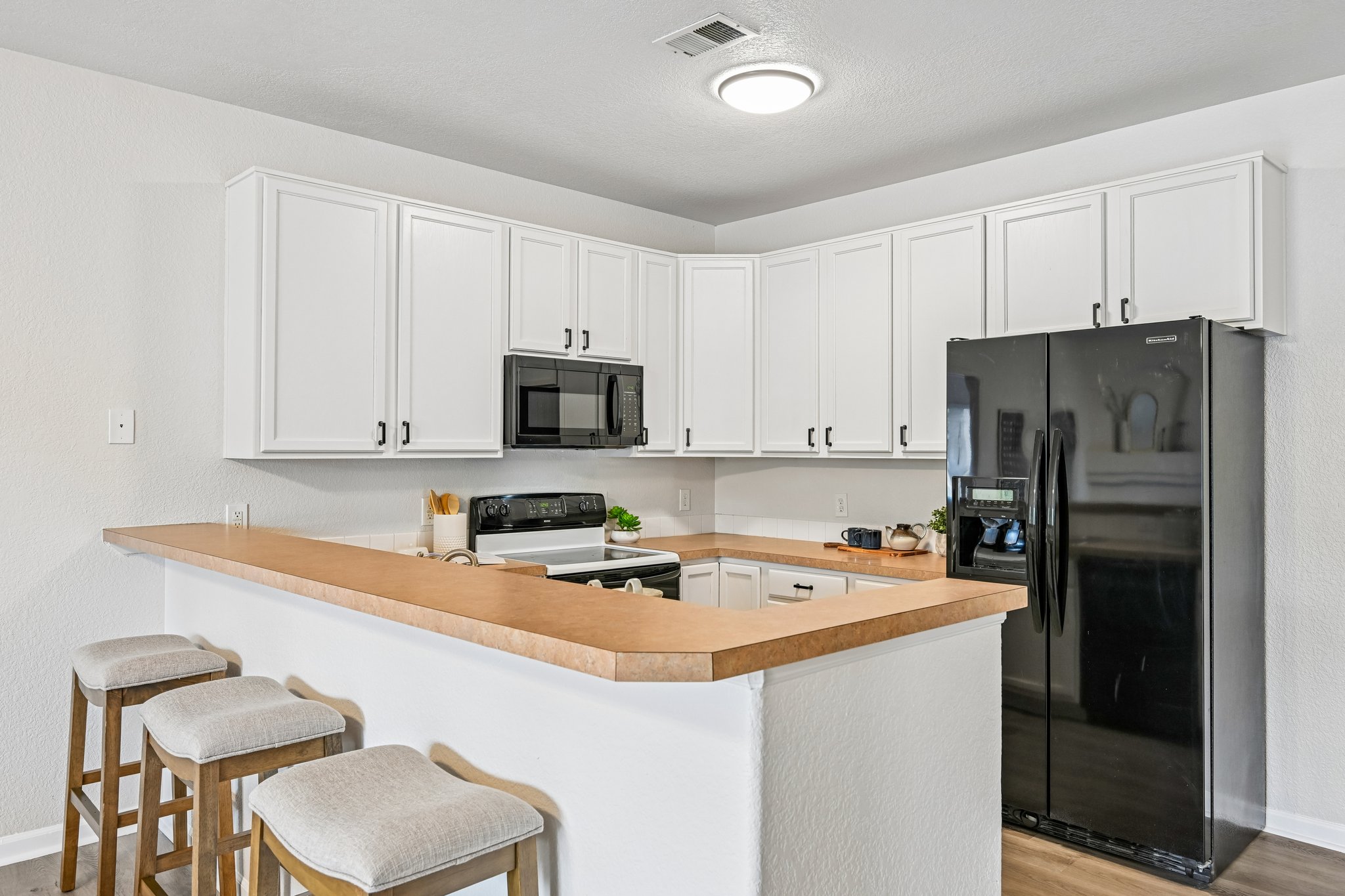 Boulder Cir 102-S1809-018.jpg
