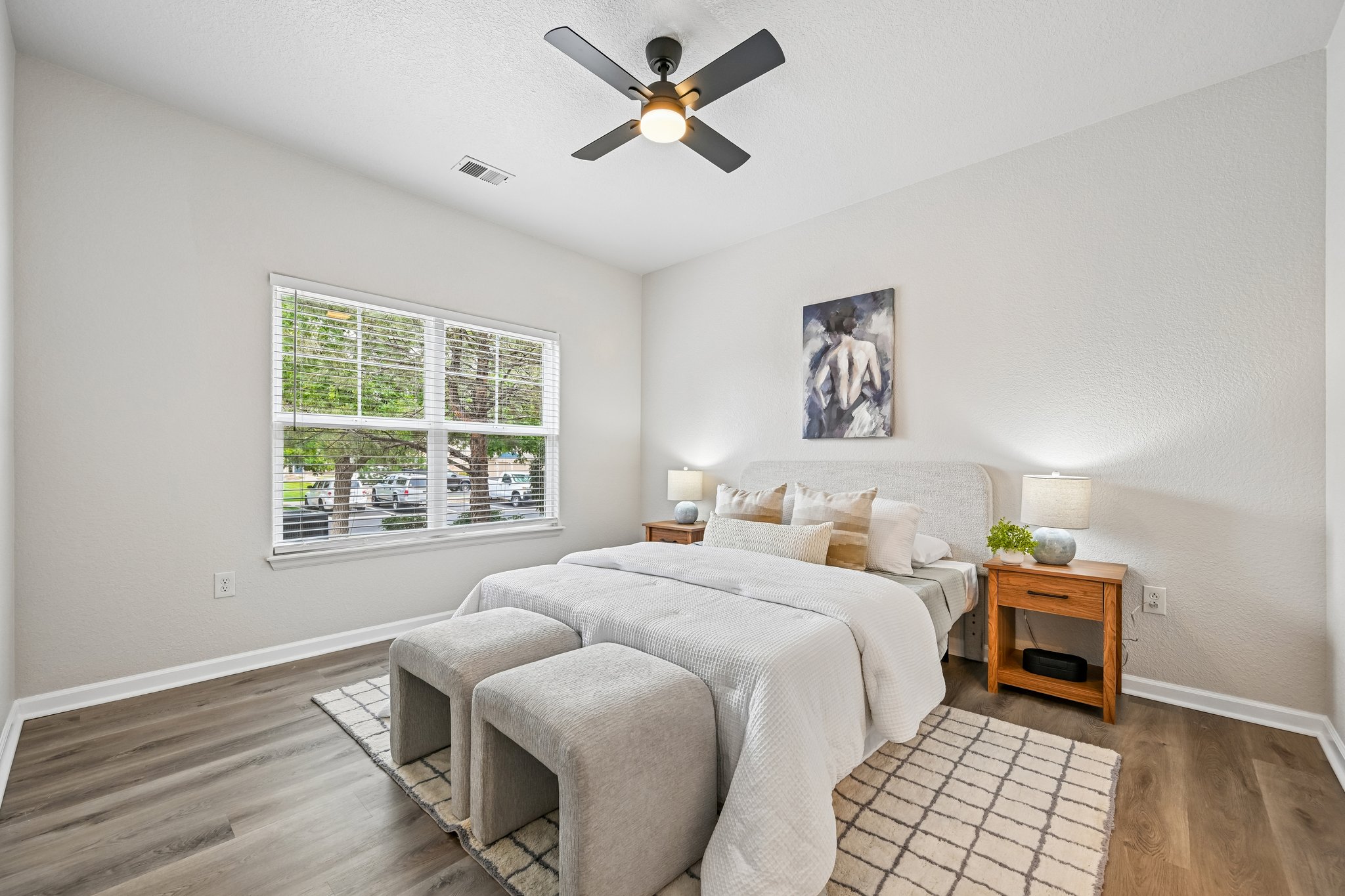 Boulder Cir 102-S1809-027.jpg