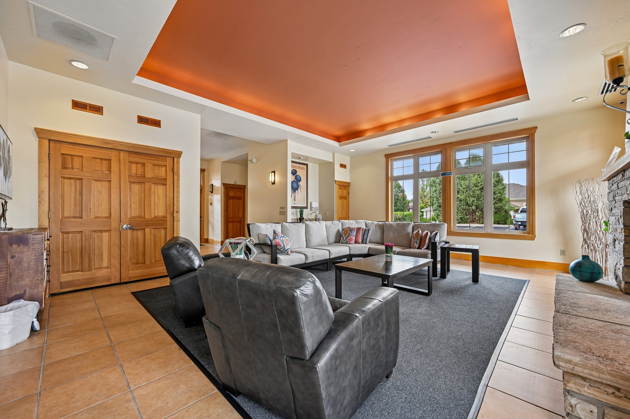 Boulder Cir 102-1809-902.jpg