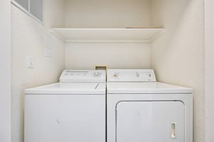 Boulder Cir 102-S1809-023.jpg