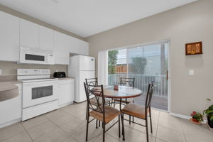 Kitchen B 2
