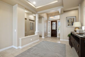 Foyer VS
