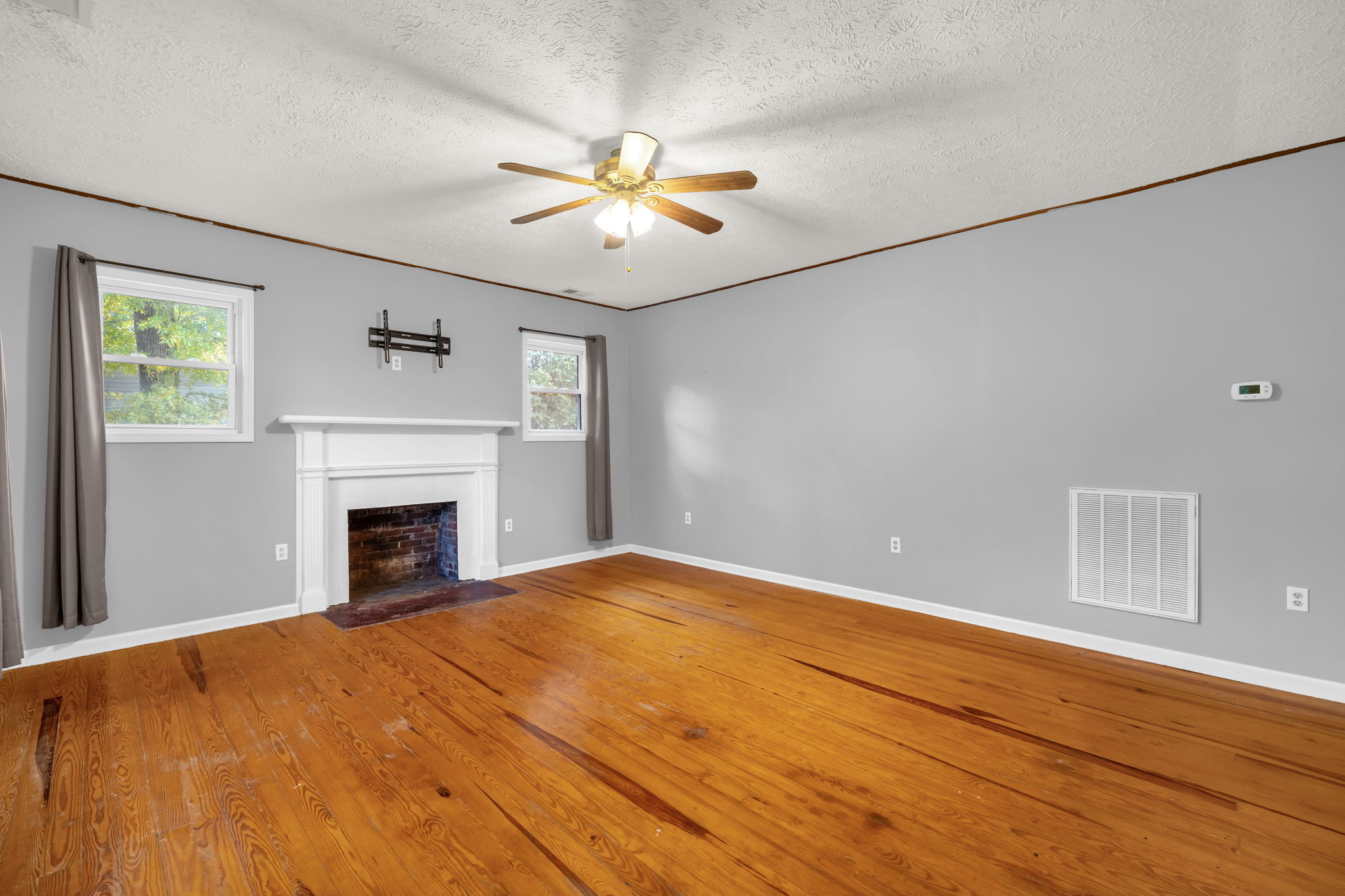 3281 Vance Street -7