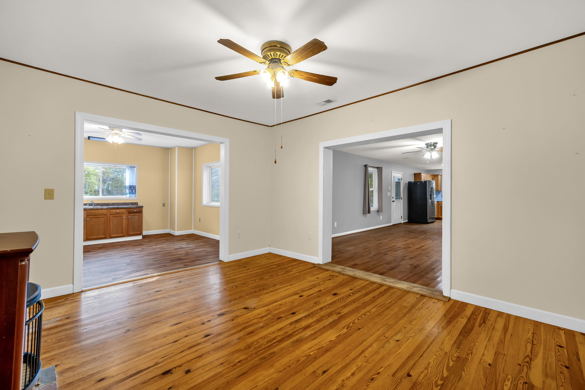 3281 Vance Street -11