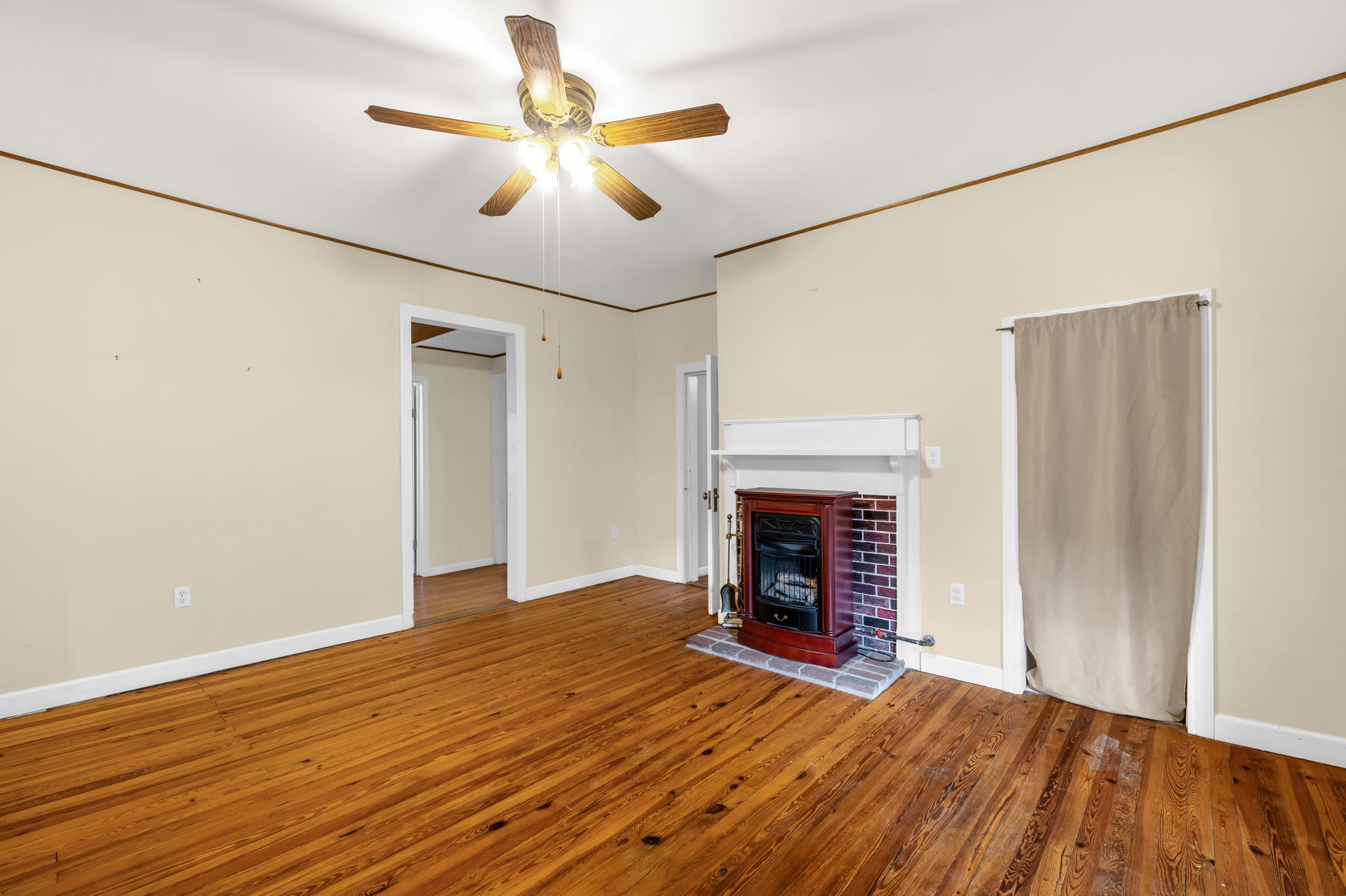 3281 Vance Street -13