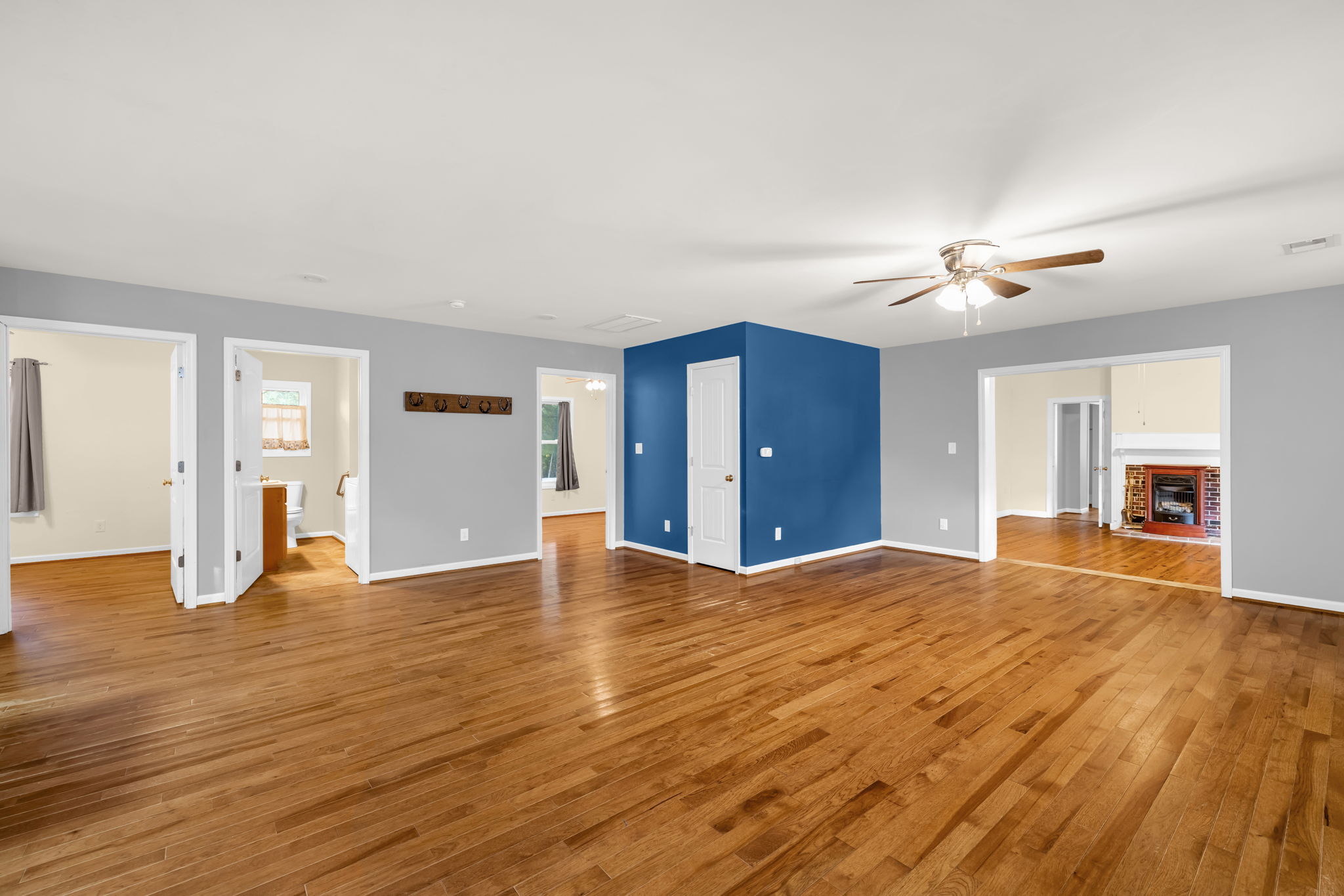 3281 Vance Street -25