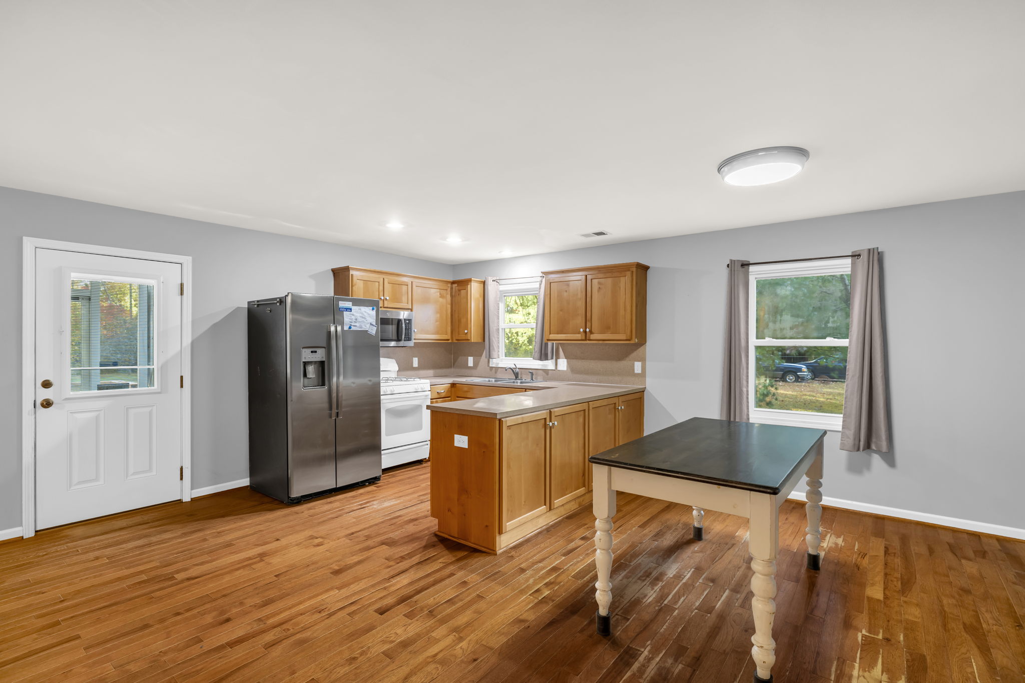 3281 Vance Street -28