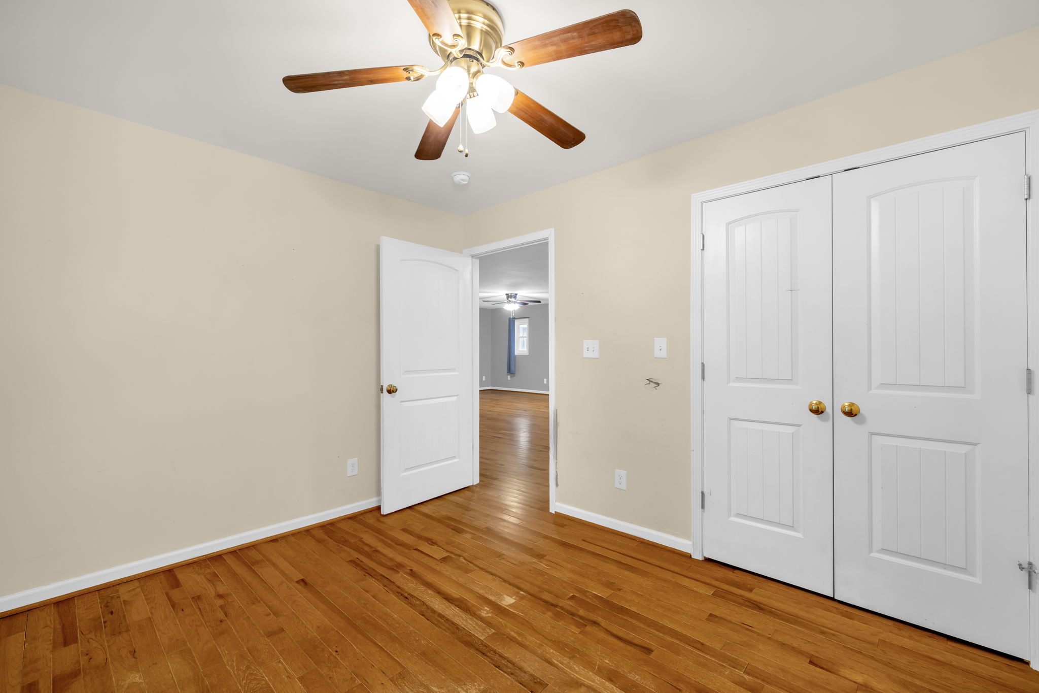 3281 Vance Street -36