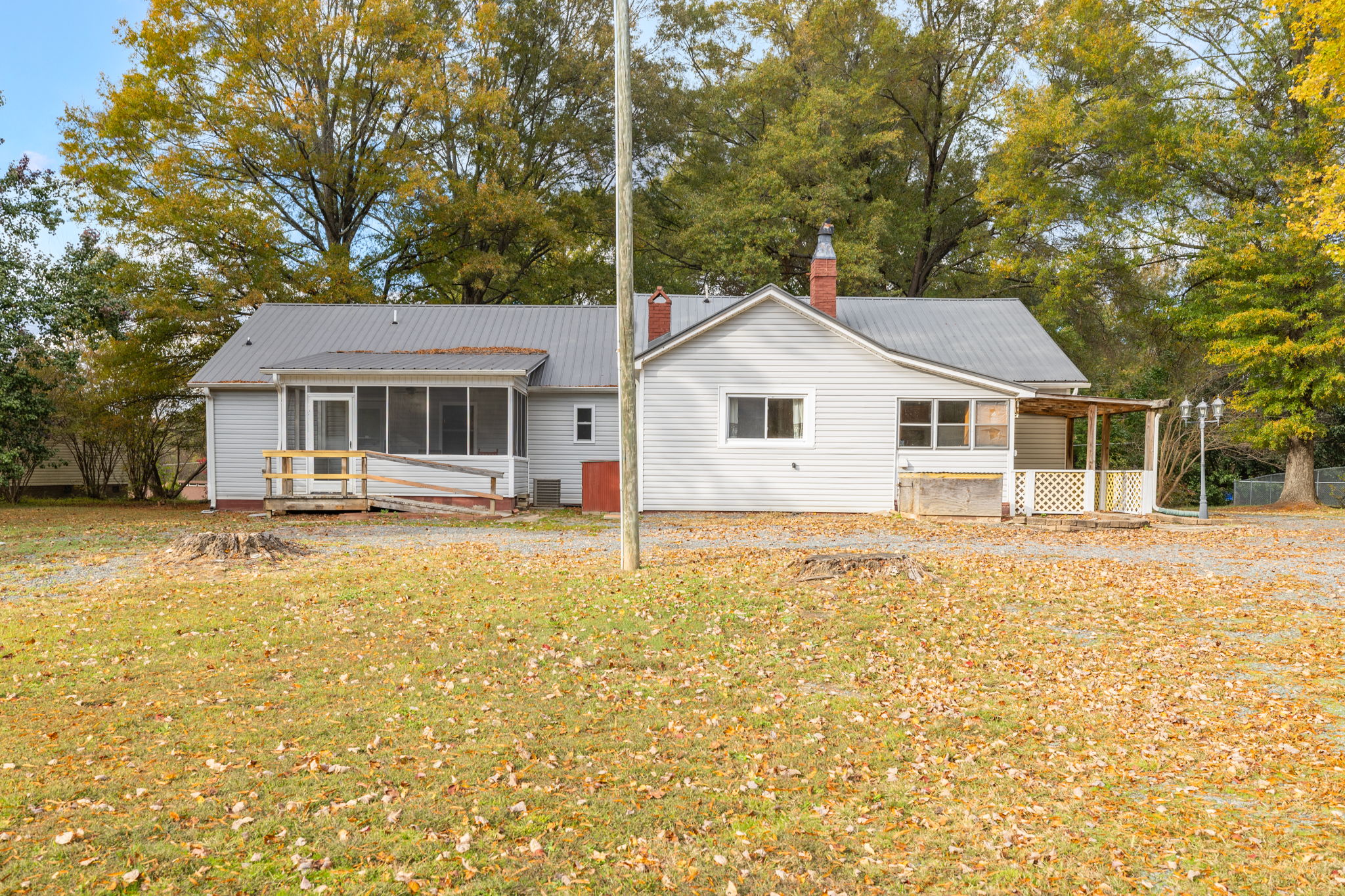 3281 Vance Street -41