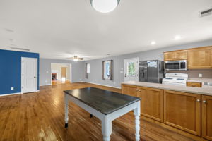 3281 Vance Street -31