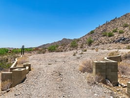 3284 N Highlands Dr - 019.jpg