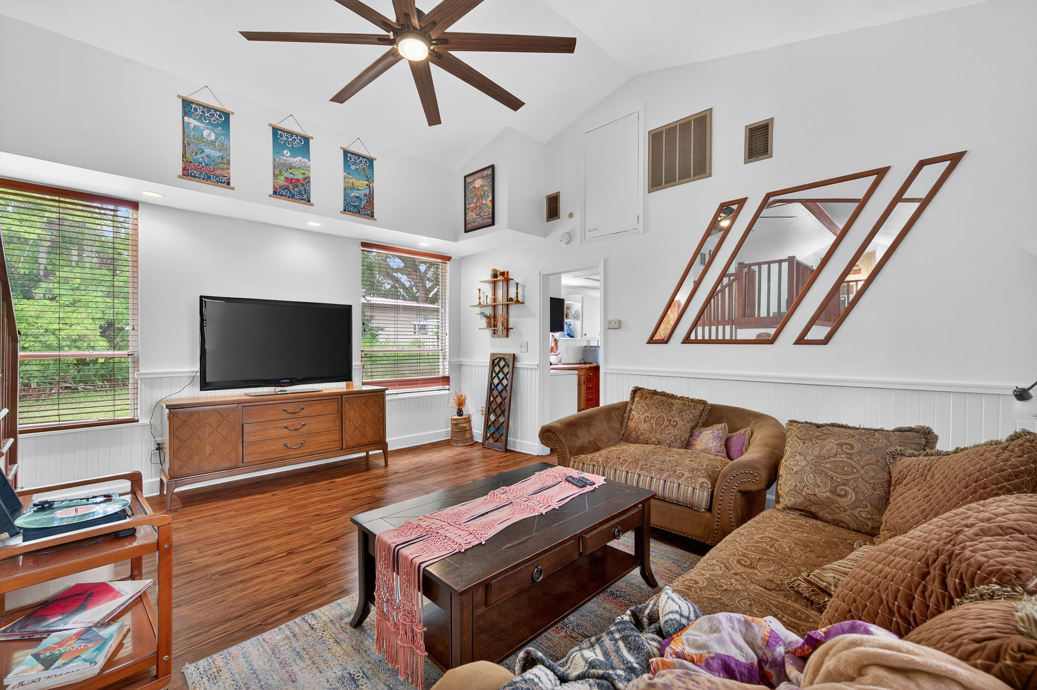 Interiors (11)