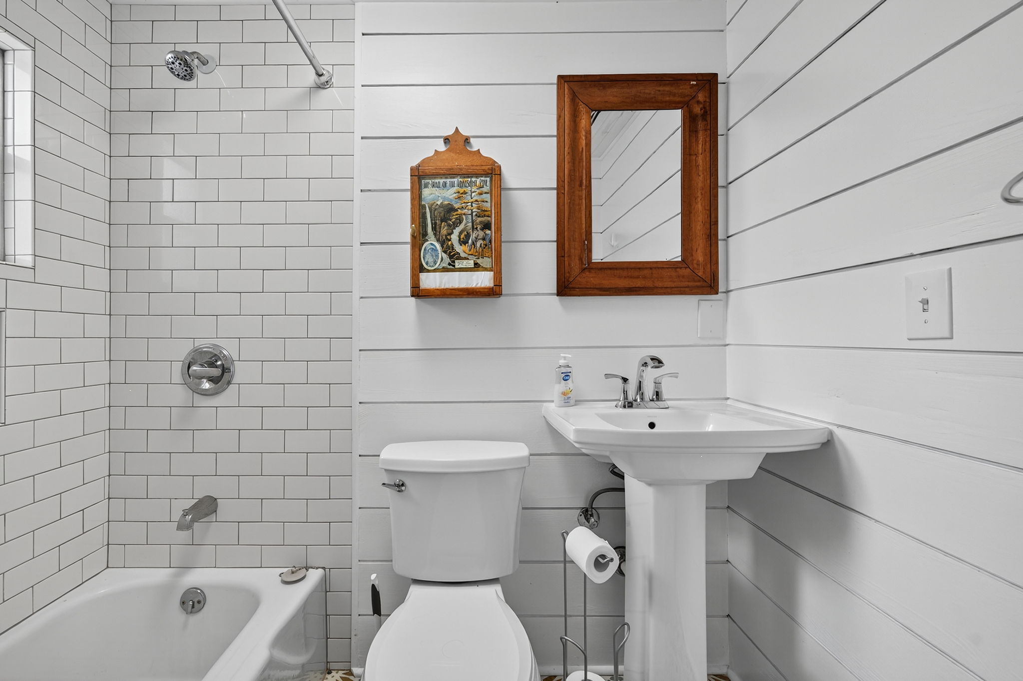Interiors (37)