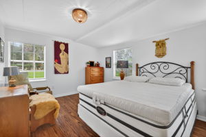 Interiors (32)