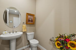 Guest Bathroom 2