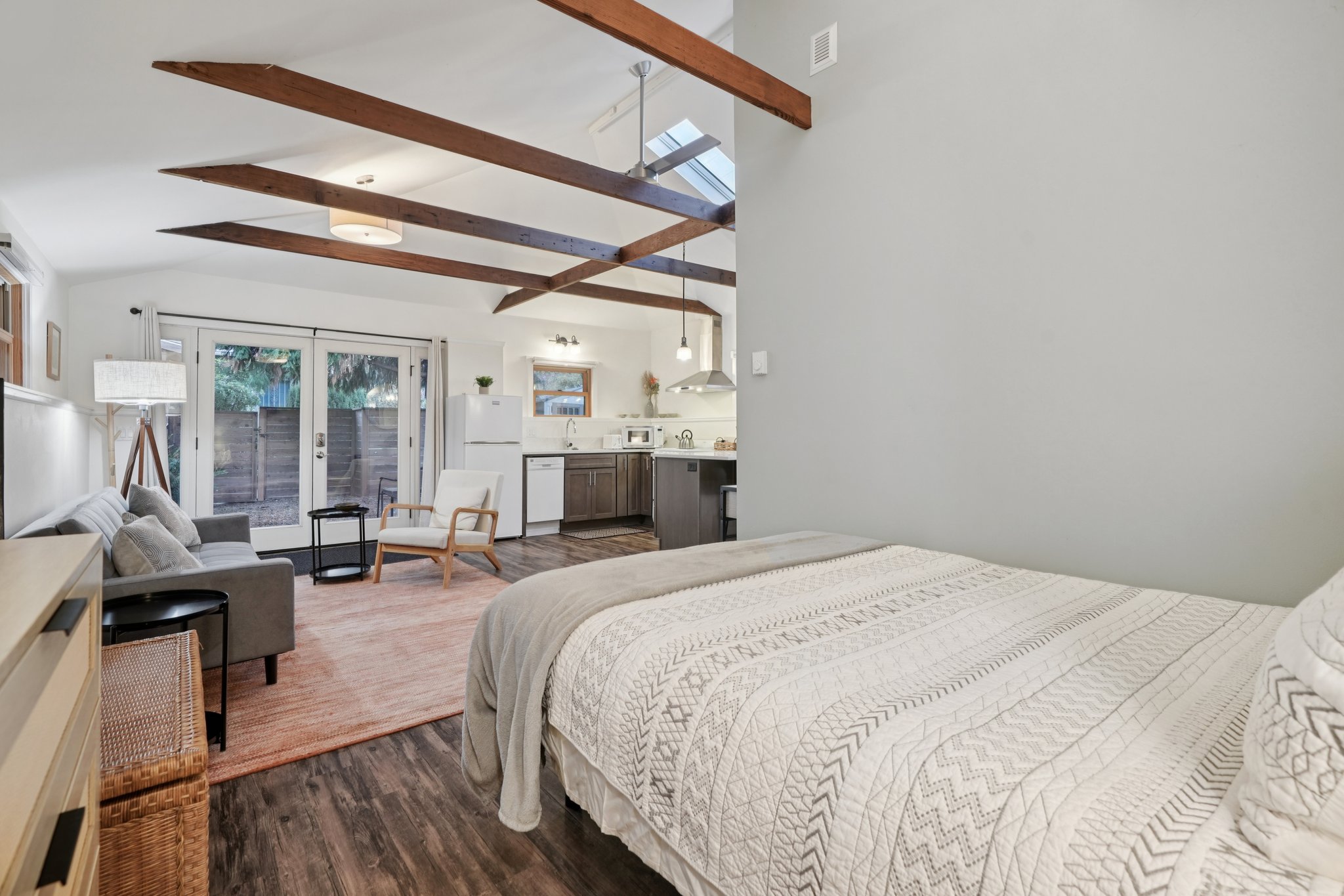 NE Holman St-S1311-032.jpg