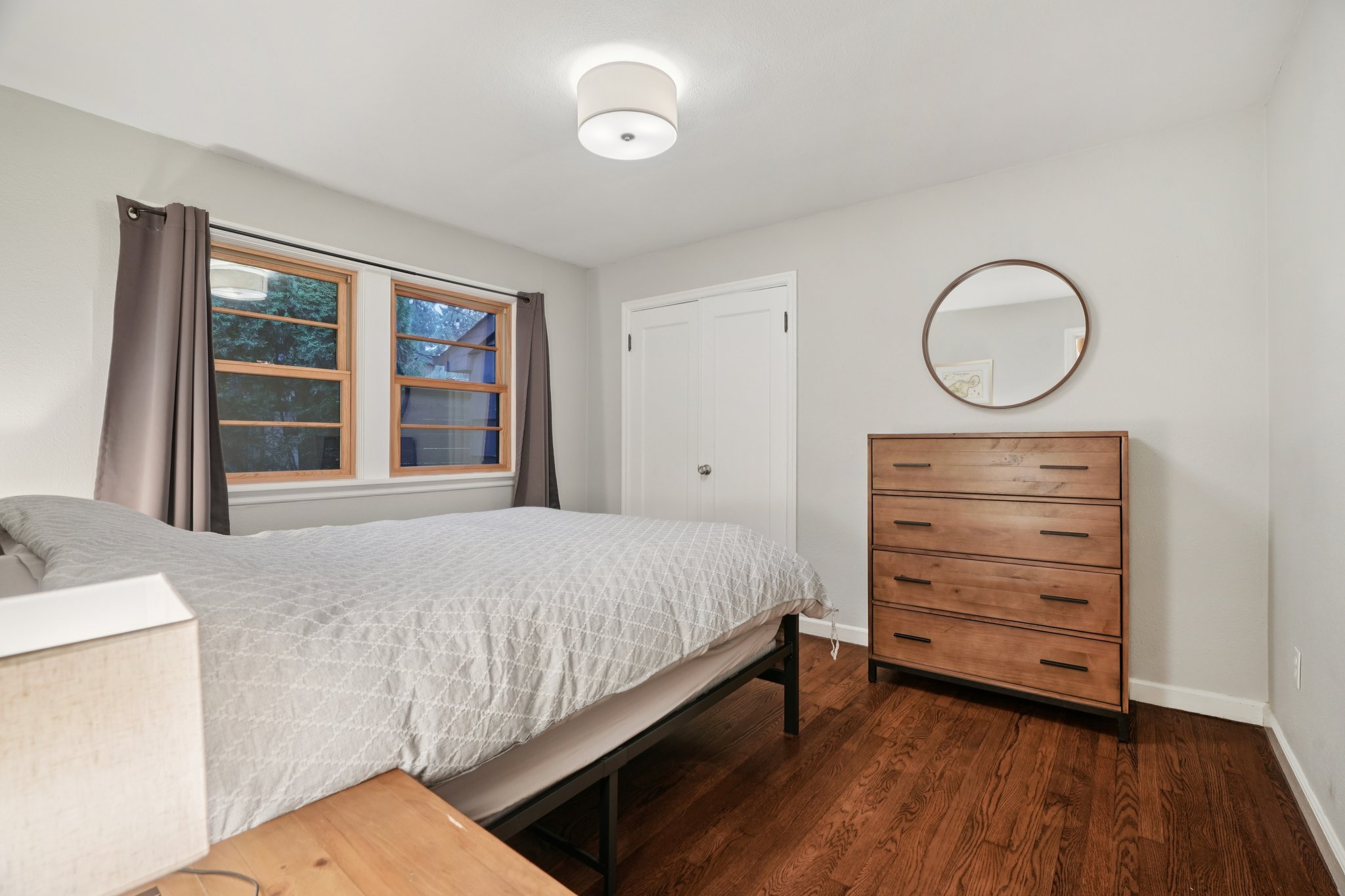 NE Holman St-S1311-033.jpg