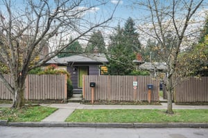 NE Holman St-S1311-002.jpg