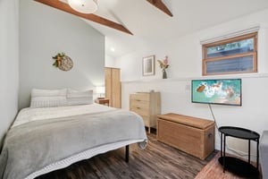 NE Holman St-S1311-031.jpg