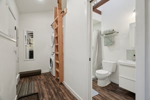 NE Holman St-S1311-036.jpg