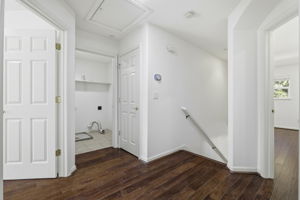  Photo 30