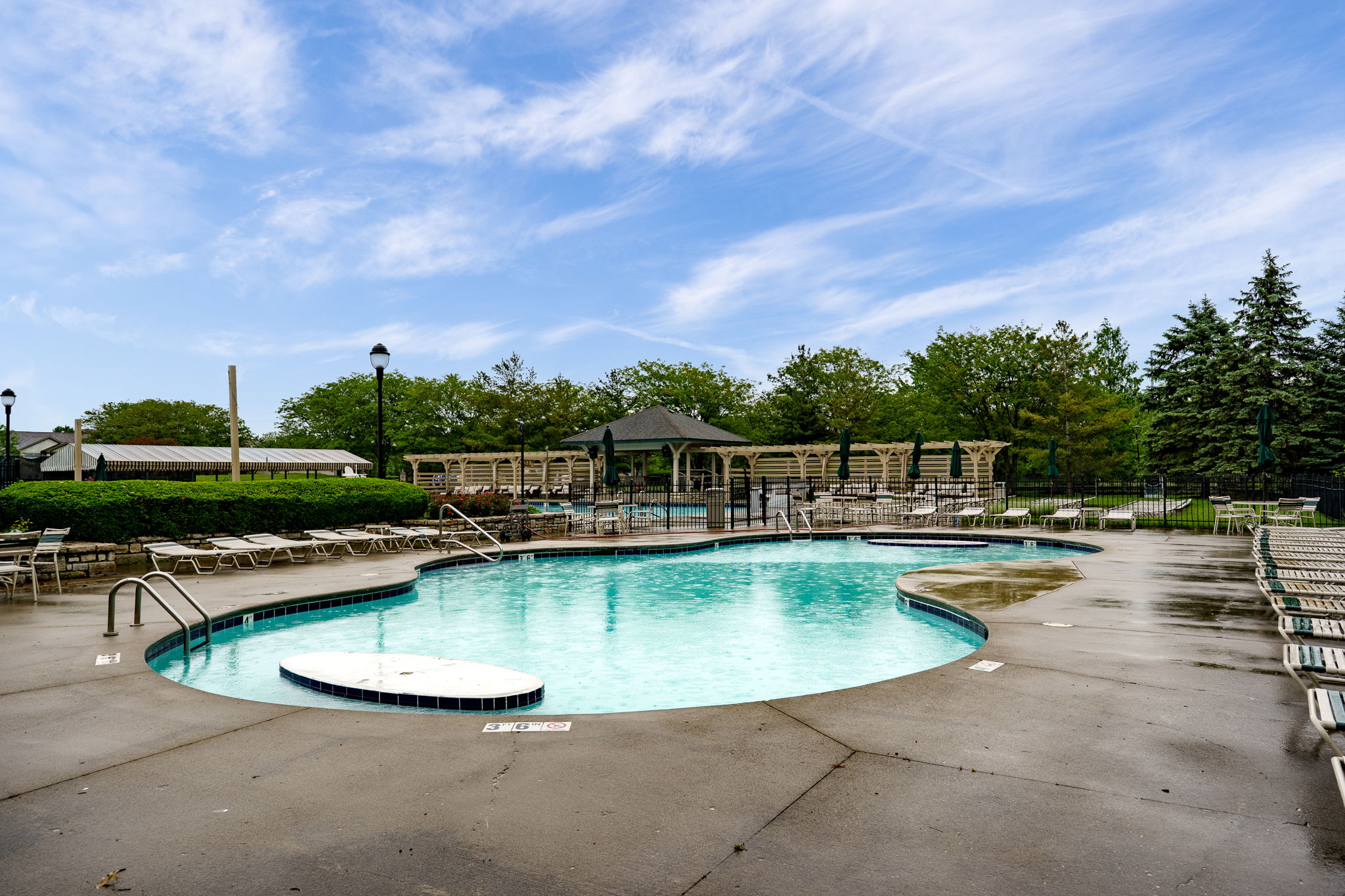  Photo 74